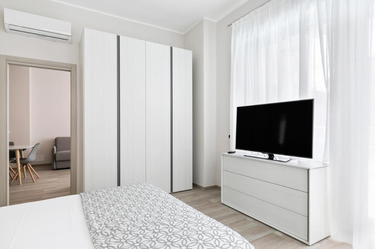 Grattacielo Ina Apartments Palermo Exterior foto