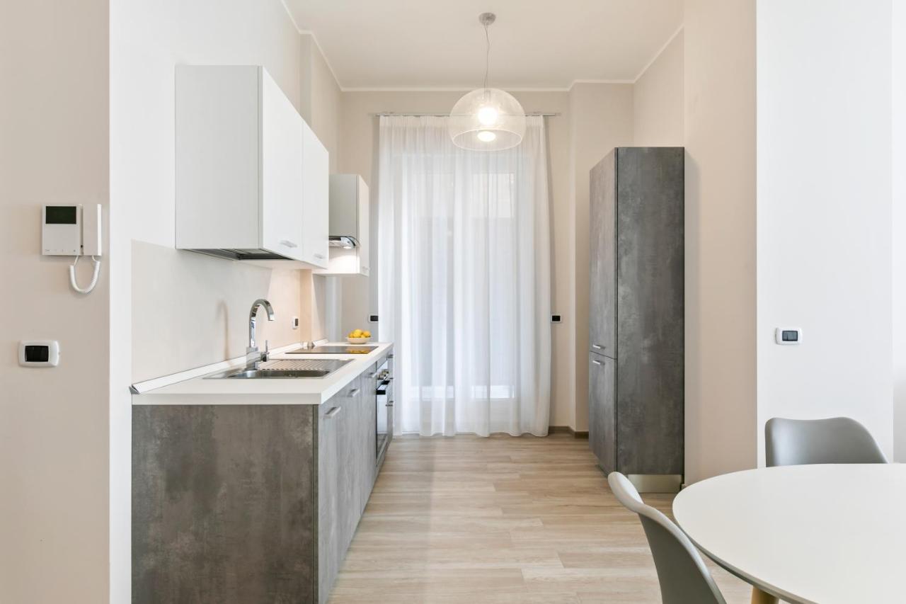 Grattacielo Ina Apartments Palermo Exterior foto