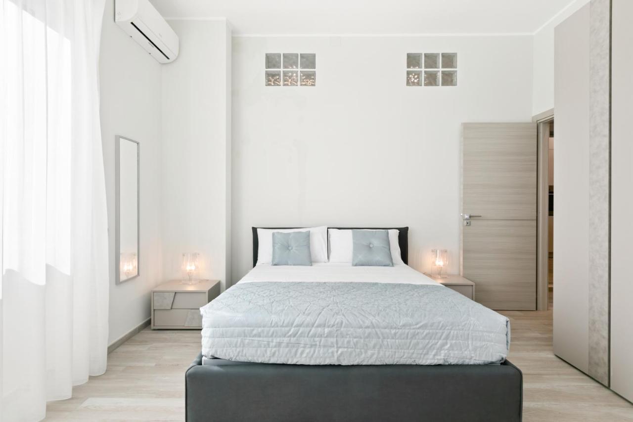 Grattacielo Ina Apartments Palermo Exterior foto