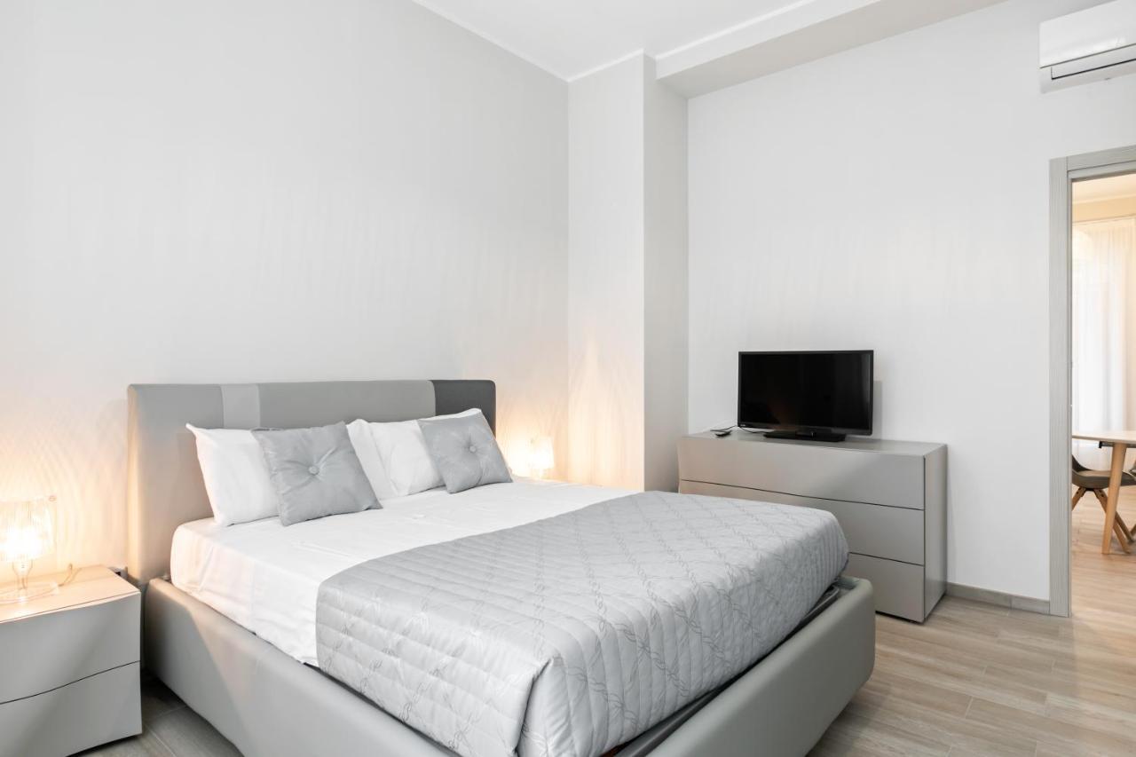 Grattacielo Ina Apartments Palermo Exterior foto