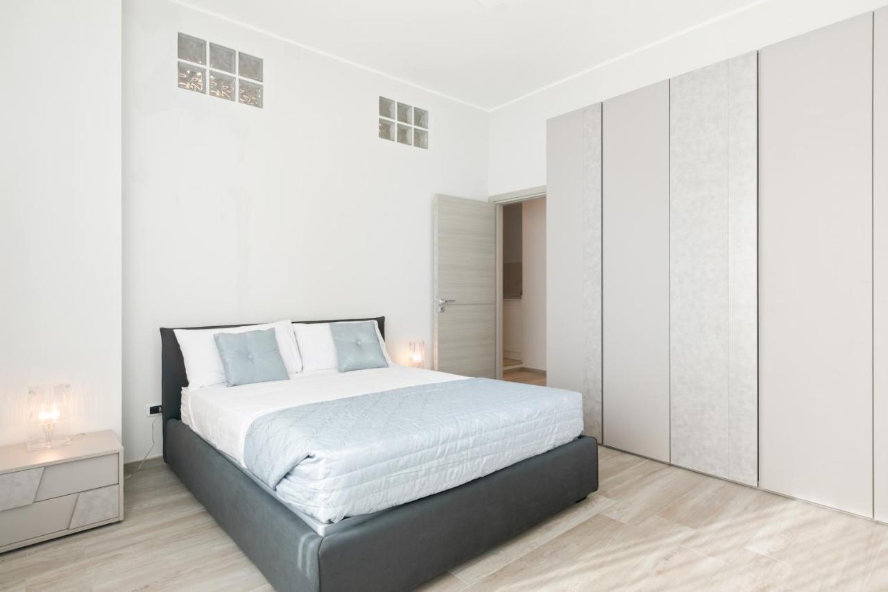 Grattacielo Ina Apartments Palermo Exterior foto